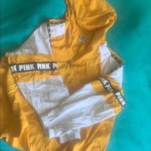 yellow kinda like a orange .